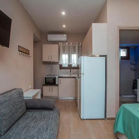 Appartement House Christina Vourvourou